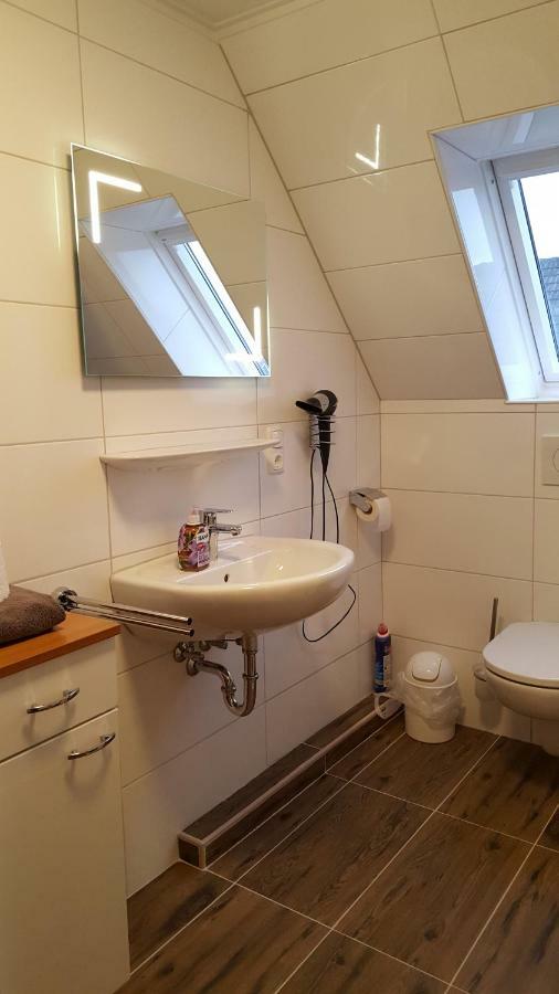 Wohnung 2 Mit Balkon- Haus Annegrete Езенс Екстер'єр фото